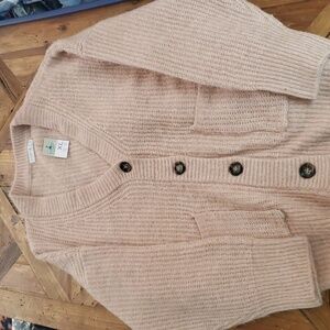 PRIMARK Cares Women's xl Sweater fits like 1x